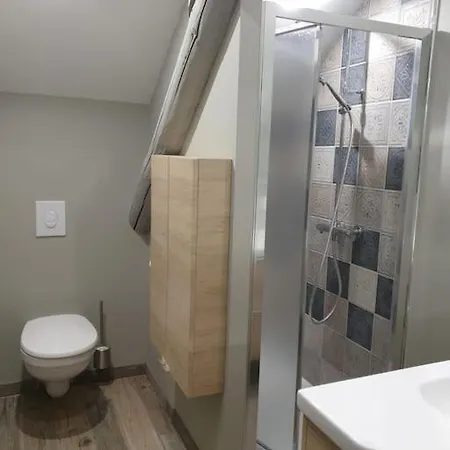 - 3 Apartment *